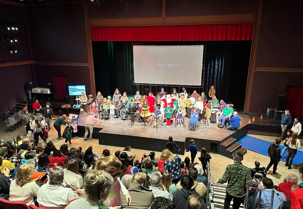 Youth Challenge Holiday Show